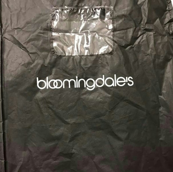 BLOOMINGDALE'S - Picture 2 of 3